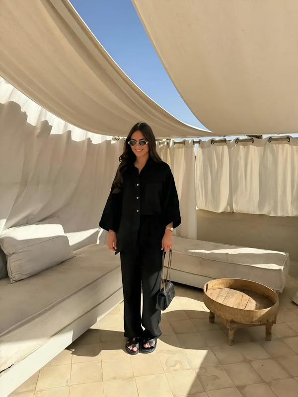 Ensemble en lin pour femme - chemise et pantalon léger pour un look d'été décontracté