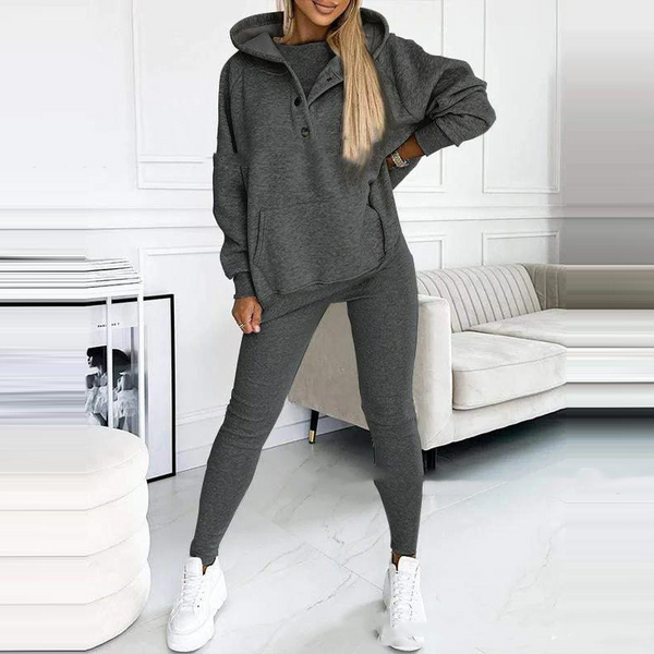 Ensemble de loungewear pour femmes - sweat à capuche douillet et leggings en tissu doux pour des moments décontractés à la maison