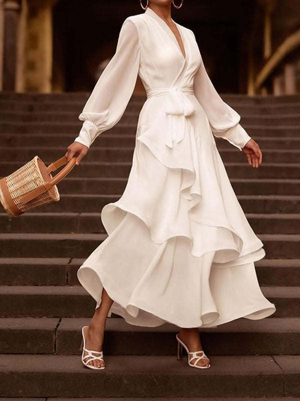 Robe wrap à manches longues - élégance raffinée en blanc