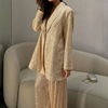 Ensemble de deux pièces pour femmes - blazer sequiné jaune éclatant & pantalon pour soirées