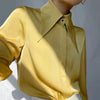 Chemisier en satin pour femmes - blouse élégante à manches longues avec col moderne et poignets boutonnés