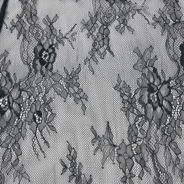 Blouse en dentelle sheer pour femmes - design superposé élégant en noir, tops polyvalents pour les soirées et le quotidien