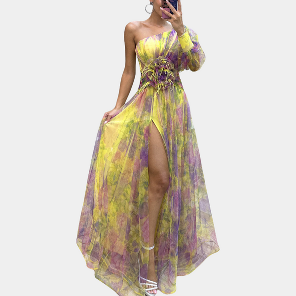Robe maxi femme élégante design épaule dénudée jaune pour vos soirées - tissu léger et fluide avec fente haute