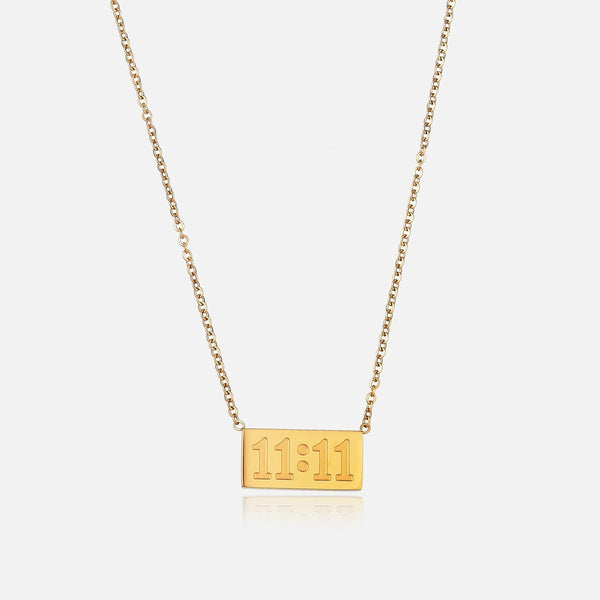 Collier doré pour femmes avec pendentif 11:11 - bijoux inspirants et symboliques