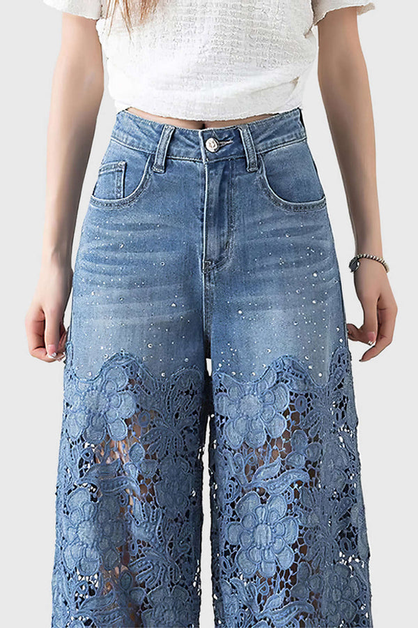 Jeans larges femmes avec superposition de dentelle florale bleue - pantalons décontractés et chics pour les femmes modernes