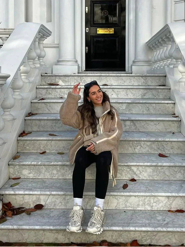 Veste en polaire pour femmes - veste zippée en peluche douce avec poches fonctionnelles pour un look décontracté