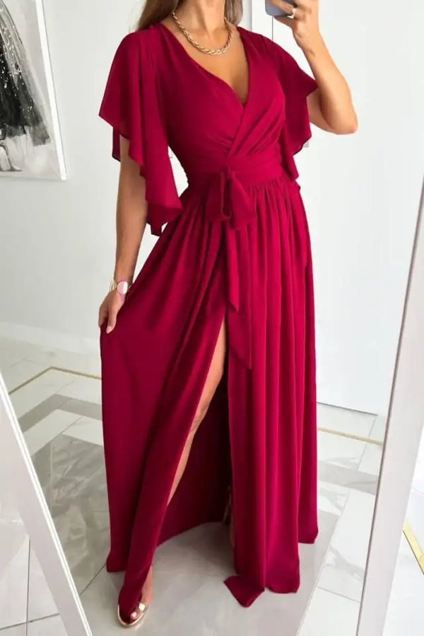 Robe maxi élégante à col en v avec style enveloppant - tenue de soirée sophistiquée