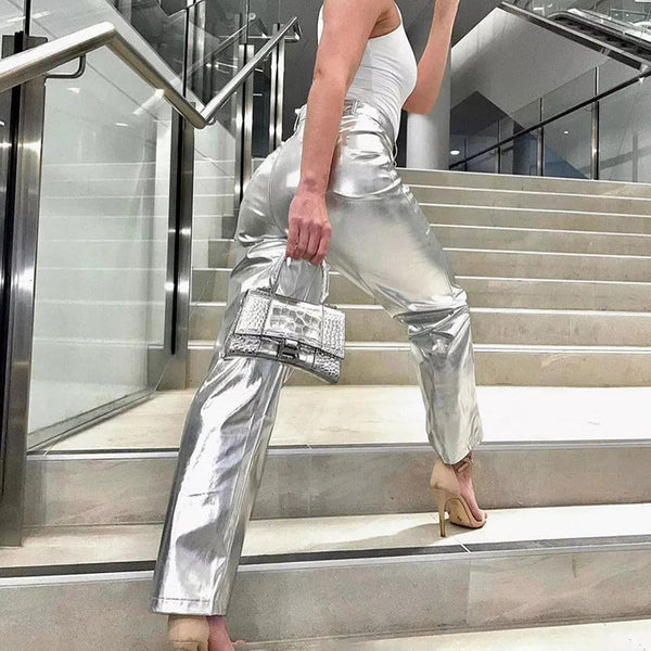 Pantalon métallisé gris pour femmes - bas de mode à finition brillante pour toutes les occasions