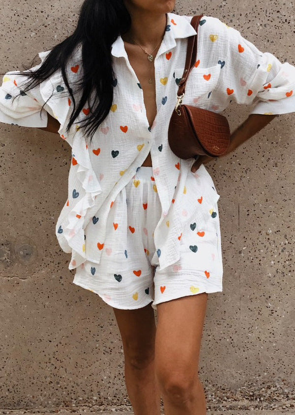 Chemisier blanc à motif cœur pour femmes - style d'été tendance