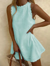 Robe mini casual pour femmes - élégante avec ourlet festonné, légère et sans manches pour l'été