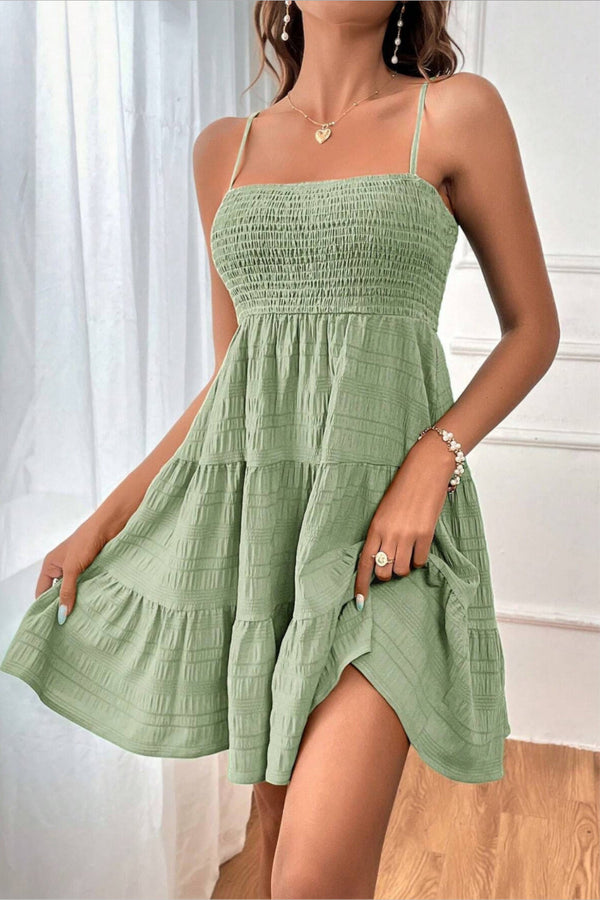 Robe smock décontractée pour femmes - design à volants, bretelles ajustables, coupe agréable pour l'été