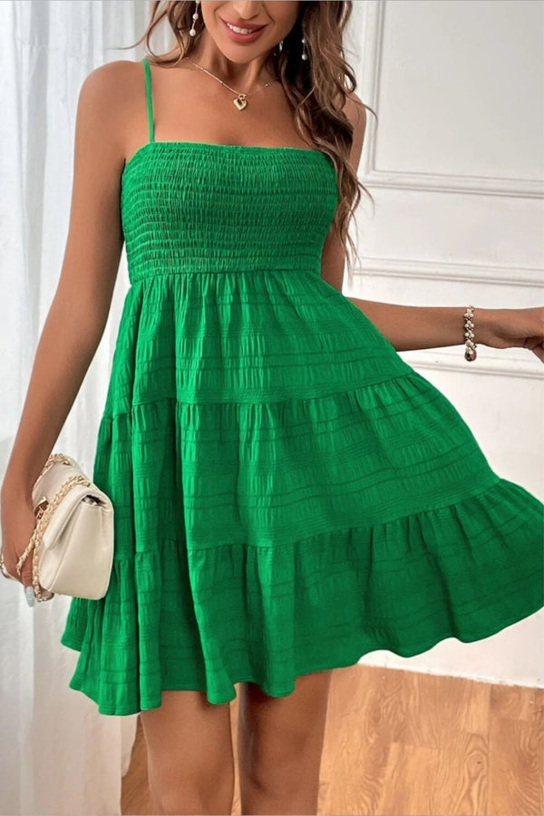 Robe smock décontractée pour femmes - design à volants, bretelles ajustables, coupe agréable pour l'été