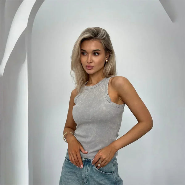 Débardeur féminin décontracté en design côtelé - une tenue sans manches stylée pour le quotidien