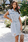 Robe en denim bleu clair - robe sans manches avec poches fonctionnelles