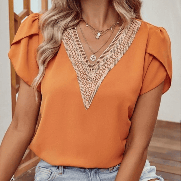 Blouse élégante en dentelle pour femmes - top chic à manches courtes au design polyvalent