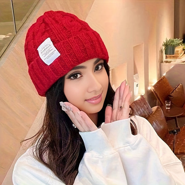 Bonnet tricoté - élégante tuque en maille torsadée pour l'hiver