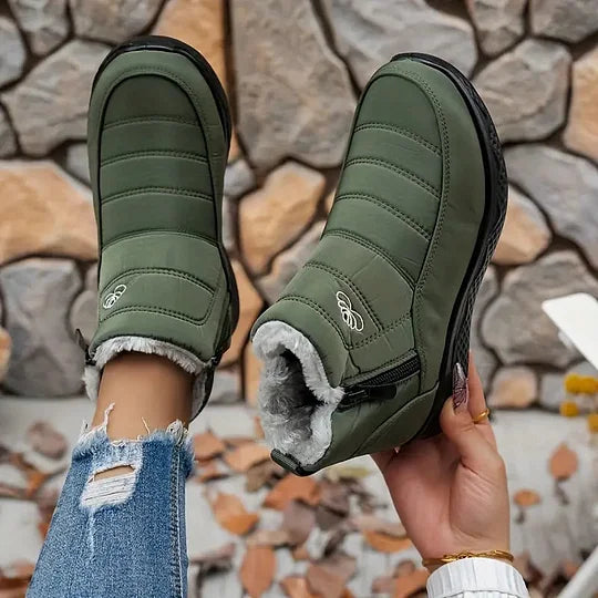 Bottines d'hiver - élégantes chaussures à chevilles pour femmes avec doublure en fausse fourrure