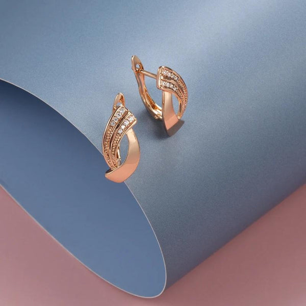 Boucles d'oreilles élégantes en or rose - créoles ornées pour femmes