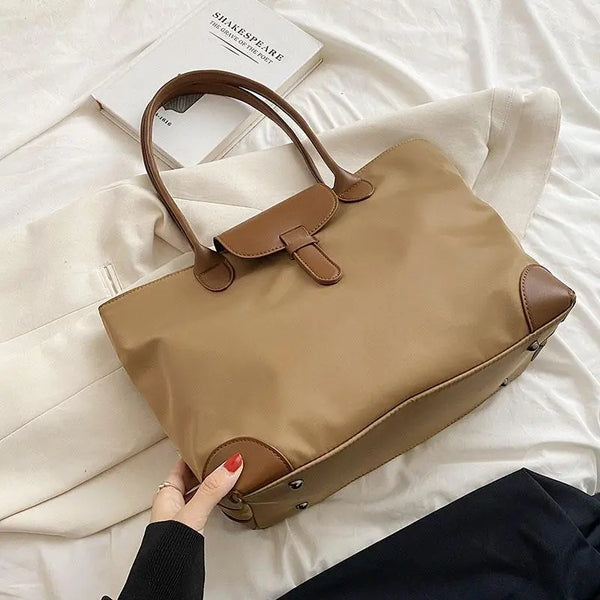 Sac fourre-tout pour femmes - grand sac à main pour un usage quotidien, conçu avec des matériaux durables et un design élégant
