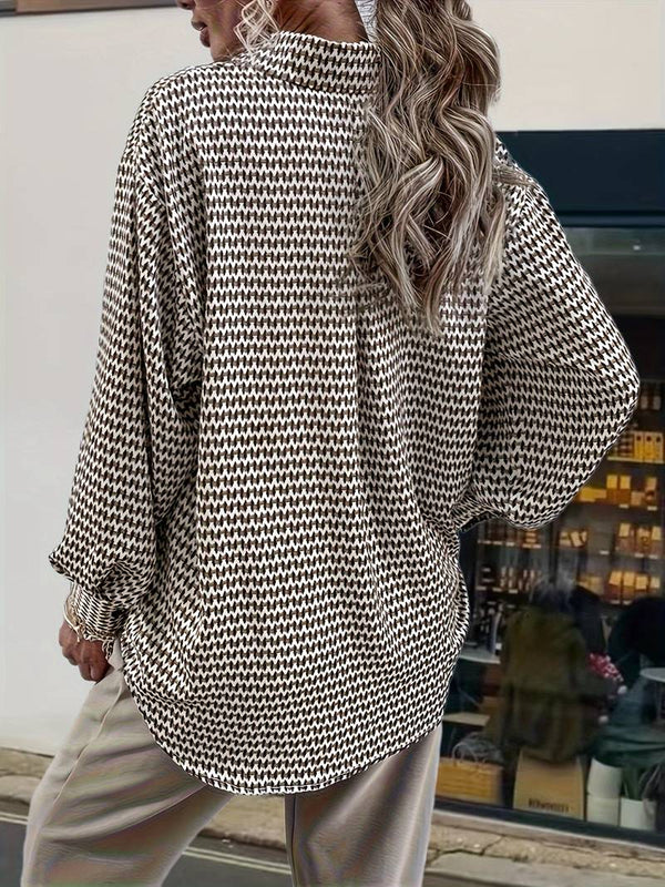 Blouse vintage à motif pour femmes - chemise légère marron pour le bureau - design classique à manches longues