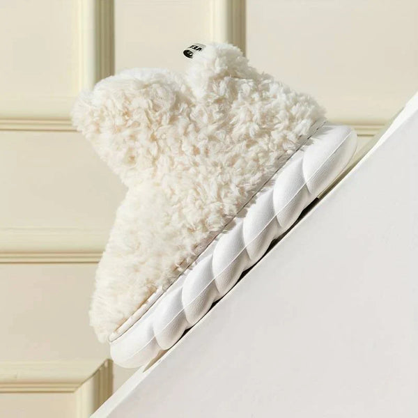 Chaussons en fausse fourrure - chaussures d'intérieur pour femme