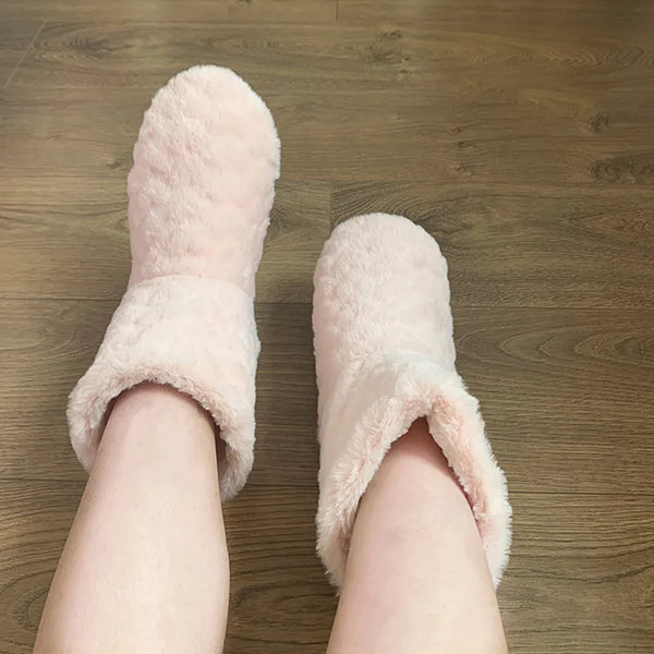 Chaussons en fausse fourrure pour femmes - des chaussettes d’hiver douilletes