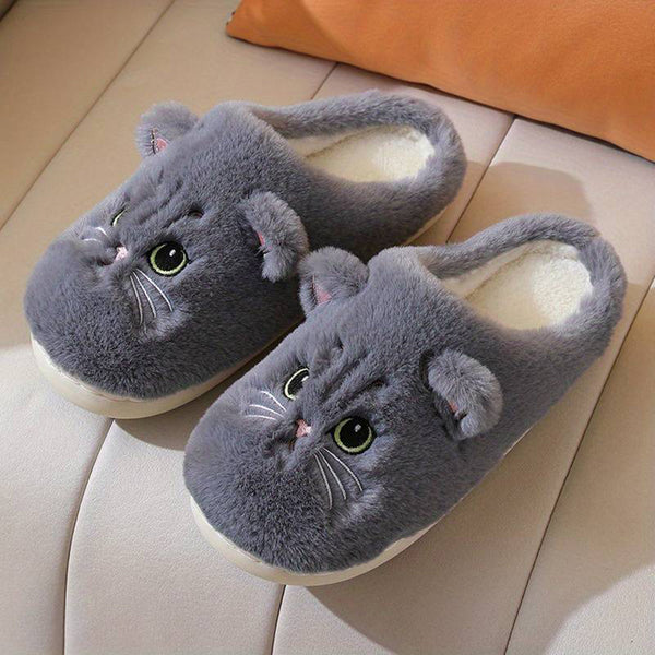 Chaussons en peluche pour femmes - des adorables pantoufles félines