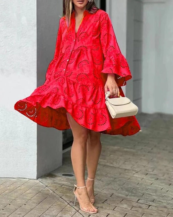 Robe en coton broderie anglaise pour femmes - tenue décontractée élégante - robe à boutons et volants tendance pour dames