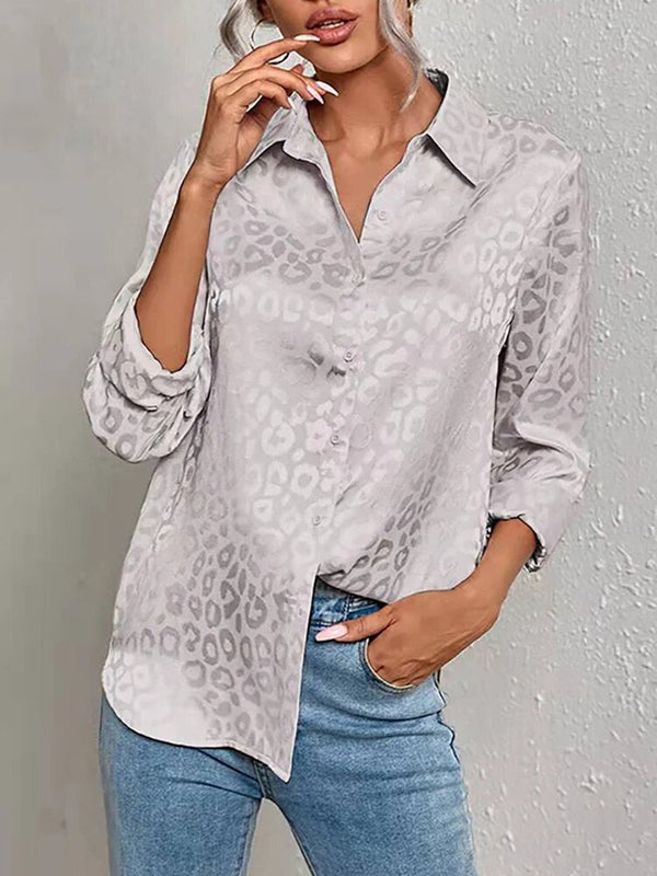 Blouse léopard légère pour femmes - un style décontracté au quotidien