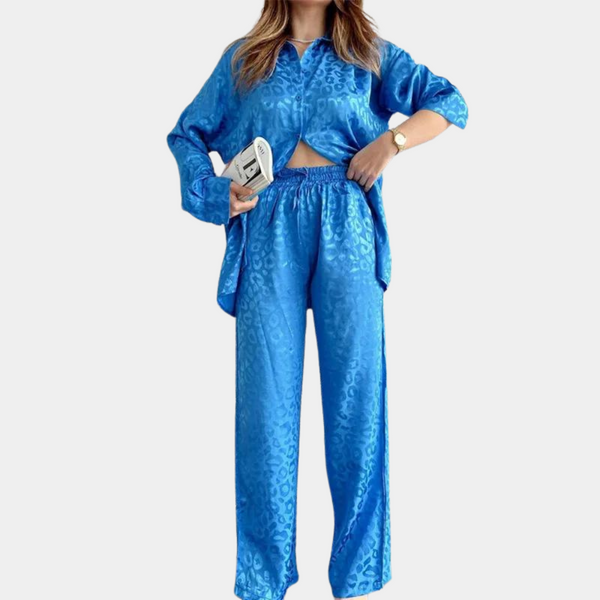 Ensemble de détente 2 pièces - coordonné en satin bleu pour femmes élégantes
