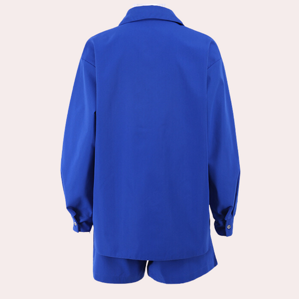 Ensemble de détente pour femmes - haut chic et short assorti