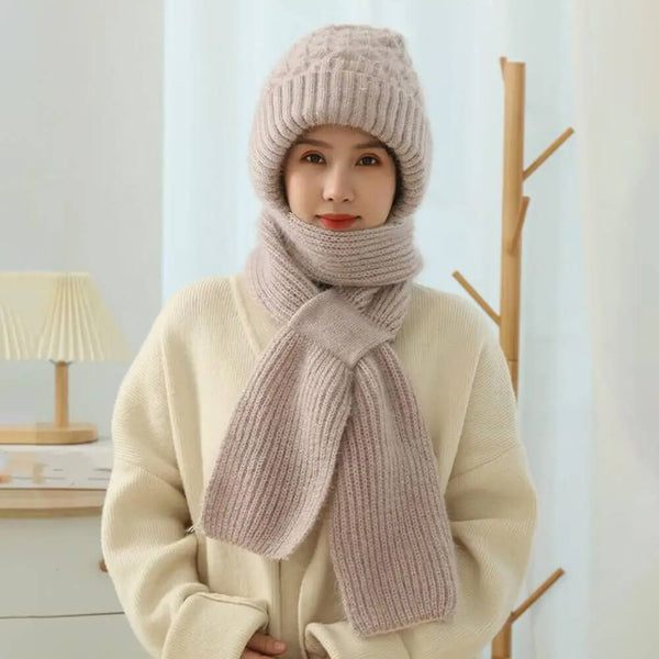 Ensemble tricoté 2 pièces : bonnet et écharpe tendance pour dames