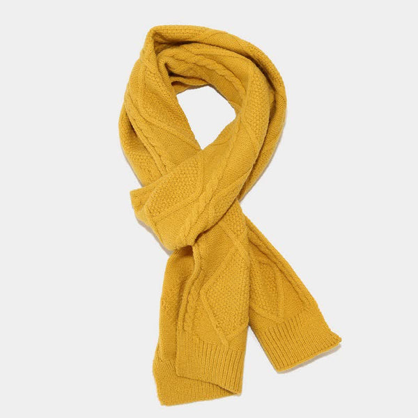 Ensemble tricoté 3 pièces - bonnets, écharpe et gants tendance pour femmes