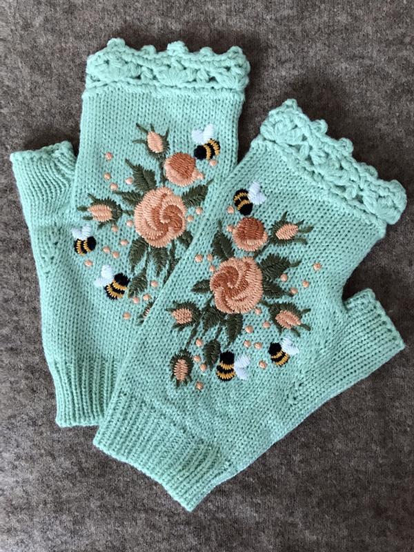 Gants à mi-doigts - gants en laine avec broderie abeille et fleur pour dames