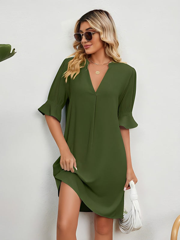 Robe chemise v-neck décontractée pour femme - coupe relaxée, parfaite pour le quotidien