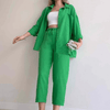 Ensemble décontracté pour femmes - haut léger et pantalon pour un look quotidien