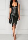 Superbe robe black en cuir ajustée - tenue élégante et raffinée