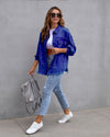 Veste en jean femme - couche décontractée avec détails effilochés pour un style polyvalent au quotidien