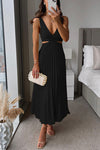 Robe midi plissée pour femmes - tenue élégante pour les soirées avec des plis fluides et un design dos nu