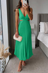 Robe midi plissée pour femmes - tenue élégante pour les soirées avec des plis fluides et un design dos nu