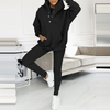 Ensemble de loungewear pour femmes - sweat à capuche douillet et leggings en tissu doux pour des moments décontractés à la maison