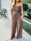 Jumpsuit femme tendance sans bretelles pour sorties décontractées - une tenue tout-en-un agréable, pour les journées ensoleillées