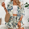 Ensemble floral pour femmes en 2 pièces - short vert d'été et gilet ouvert élégant