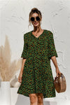 Robe mini décontractée pour femmes avec manches évasées - design floral à volants pour les événements estivals