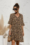 Robe mini décontractée pour femmes avec manches évasées - design floral à volants pour les événements estivals