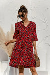 Robe mini décontractée pour femmes avec manches évasées - design floral à volants pour les événements estivals