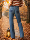 Jean flare tendance pour femmes - look décontracté en bleu