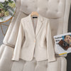 Blazer ajusté pour femmes - veste élégante pour un style professionnel au bureau