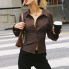 Chemisier côtelé pour femme – élégante blouse à manches longues marron pour le bureau – design chic à boutons pour un look smart casual
