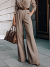 Combinaison femme taupe avec ceinture et blazer, coupe palazzo - tenue de bureau élégante